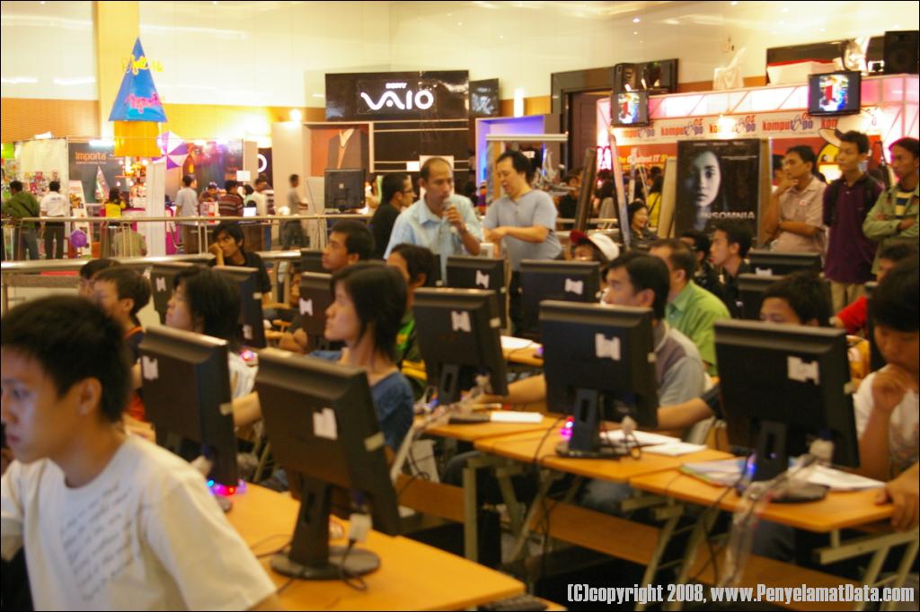 2008-10-29 Workshop Data Recovery Komputek Expo 2008 GalaxyMall-3 2008-10-29 Workshop Data Recovery Komputek Expo 2008 GalaxyMall-3
