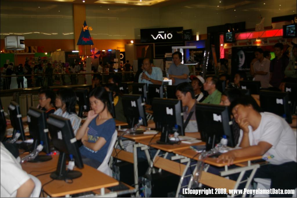 2008-10-29 Workshop Data Recovery Komputek Expo 2008 GalaxyMall-4 2008-10-29 Workshop Data Recovery Komputek Expo 2008 GalaxyMall-4